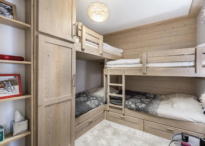 Familial Au Centre De Avec Parking Et Wifi - Fr-1-562-36