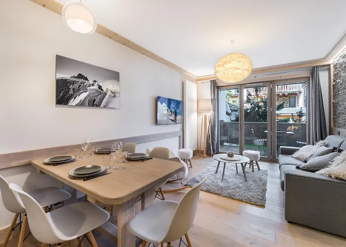 Familial Au Centre De Avec Parking Et Wifi - Fr-1-562-36 Apartman Courchevel